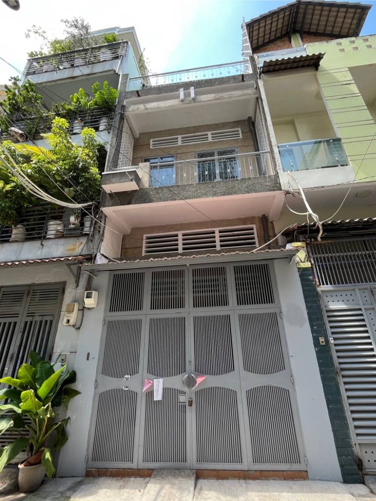 Nhà đẹp 4x16m – 1 Trệt 1 Lầu – Hẻm Xe Hơi Lý Thường Kiệt, Q.11 – Giá chỉ 14.8 tỷ